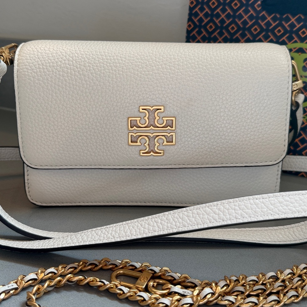 Tory Burch Pebbled Cream Leather Crossbody with Gold Logo